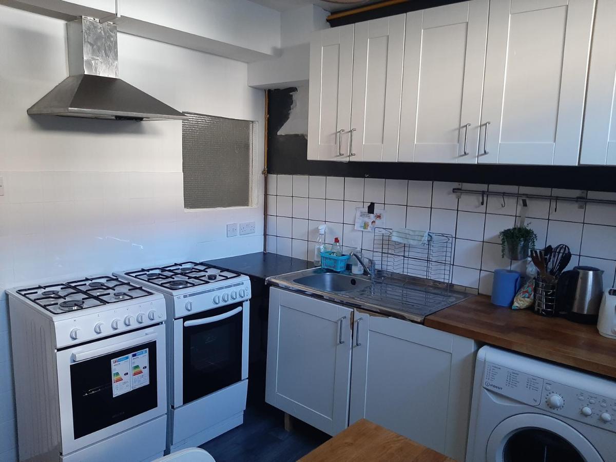 Single Room With Underbed 8 Λονδίνο Εξωτερικό φωτογραφία